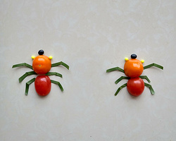简单漂亮手工画图片 用番茄和树叶DIY毛毛虫做法