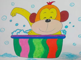 快乐洗澡的小猴子蜡笔画作品图片